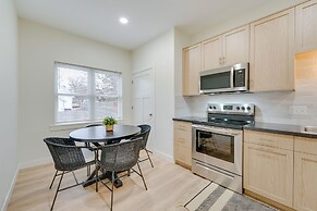 Sleek Apartment Near St Clair City Boat Harbor!