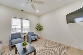 St Clair Apartment - Walk to River & Boardwalk!