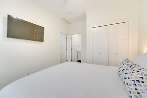 St Clair Apartment - Walk to River & Boardwalk!