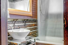 Rustic Blakeslee Cabin w/ Gas Grill on 2 Acres!