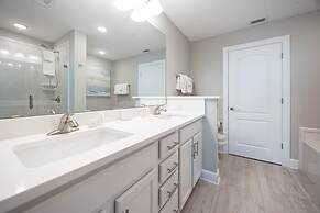 Phoenix Gulf Towers 1605 4 Bedroom Condo