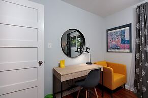 Belle 30 Day Minimum 2 Bedroom Home by RedAwning