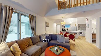 Cozy In The Woods 3 Bedroom Condo by RedAwning