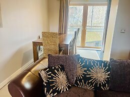 Beautiful Apartment in the Cathedral Grounds