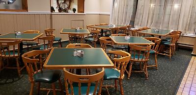Riviera Inn and Suites 1000 Islands