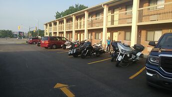 Riviera Inn and Suites 1000 Islands