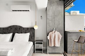 Sea of Galilee Panorama Apt by SeaN'Rent