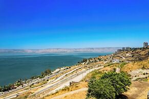 Sea of Galilee Panorama Apt by SeaN'Rent