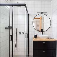 Flea Market Charm Studio by Sea N' Rent