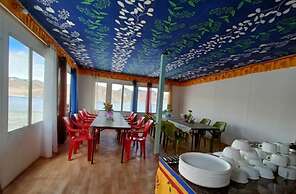 Blue Chill Cottage Pangong