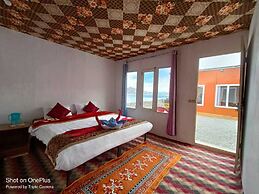 Blue Chill Cottage Pangong