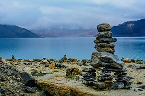 Blue Chill Cottage Pangong