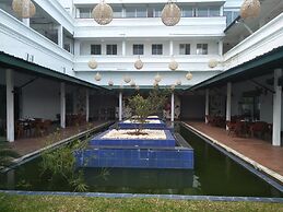 Airport Hotel Dream Paradise