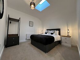 Isleworth Apartments