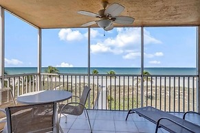 Beach Villas # 201 - Bogo24 2 Bedroom Condo by RedAwning