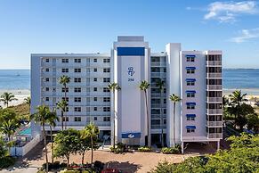 Beach Villas # 201 - Bogo24 2 Bedroom Condo by RedAwning