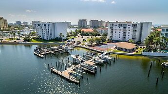 Dolphin Point 305b 2 Bedroom Condo by RedAwning