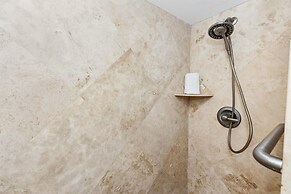 Dolphin Point 305b 2 Bedroom Condo by RedAwning