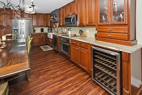 Dolphin Point 305b 2 Bedroom Condo by RedAwning