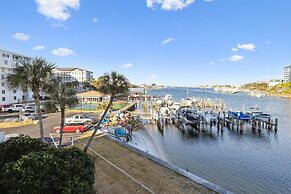 Dolphin Point 305b 2 Bedroom Condo by RedAwning