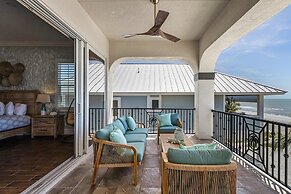 3134 Estero Blvd 5 Bedroom Home by RedAwning