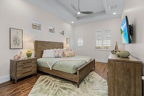 3132 Estero Blvd 5 Bedroom Home by RedAwning