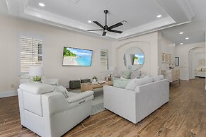 3132 Estero Blvd 5 Bedroom Home by RedAwning