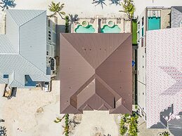 3132 Estero Blvd 5 Bedroom Home by RedAwning