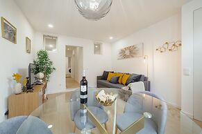 Lapa Stylish Apartment A by Vacationy