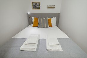 Lapa Stylish Apartment A by Vacationy