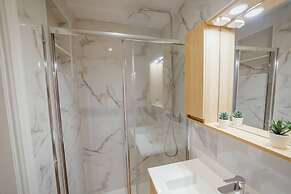 Lapa Stylish Apartment A by Vacationy