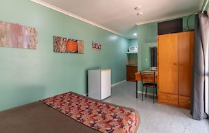 Discovery Resorts - Mount Surprise