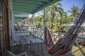 South West Bay Cabañas