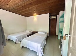 South West Bay Cabañas