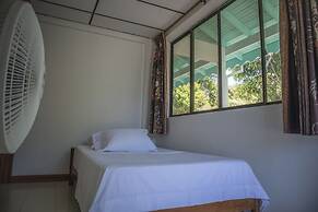 South West Bay Cabañas