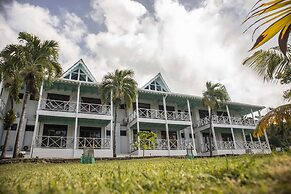 South West Bay Cabañas