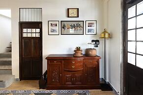 Hanuman Boutique Stay & Eatery