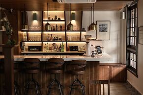 Hanuman Boutique Stay & Eatery