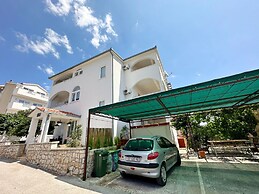 Mari - 150 m From sea - A1