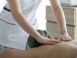 POOL VILLA KOURIJIMA by COLDIO