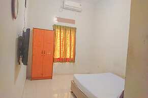 OYO Life 93590 Penginapan Palapa 10 Syariah