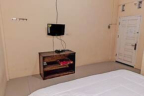 OYO Life 93590 Penginapan Palapa 10 Syariah