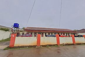 OYO Life 93590 Penginapan Palapa 10 Syariah