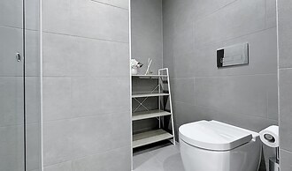 Australia 108 - Cloudrise