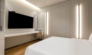 Uiwang Milos Hotel