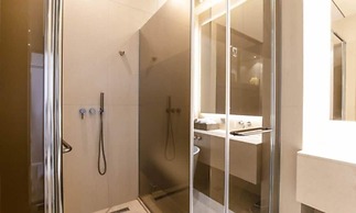 Uiwang Milos Hotel