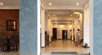 Lario Resort Sigiriya