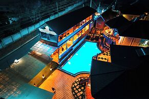 Mount Royal Villa Hotel