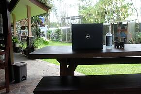 OYO 93595 Puri Adem 86 Syariah BunkbedNearMerapi Golf Club