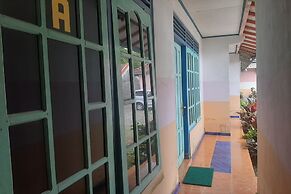 OYO 93595 Puri Adem 86 Syariah BunkbedNearMerapi Golf Club